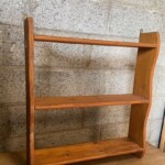Etagere avant