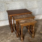 Tables gigognes avant relooking